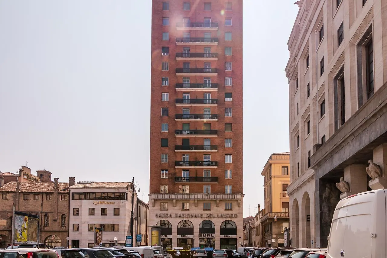 Padova Tower 13Th Floor Apartment Italy