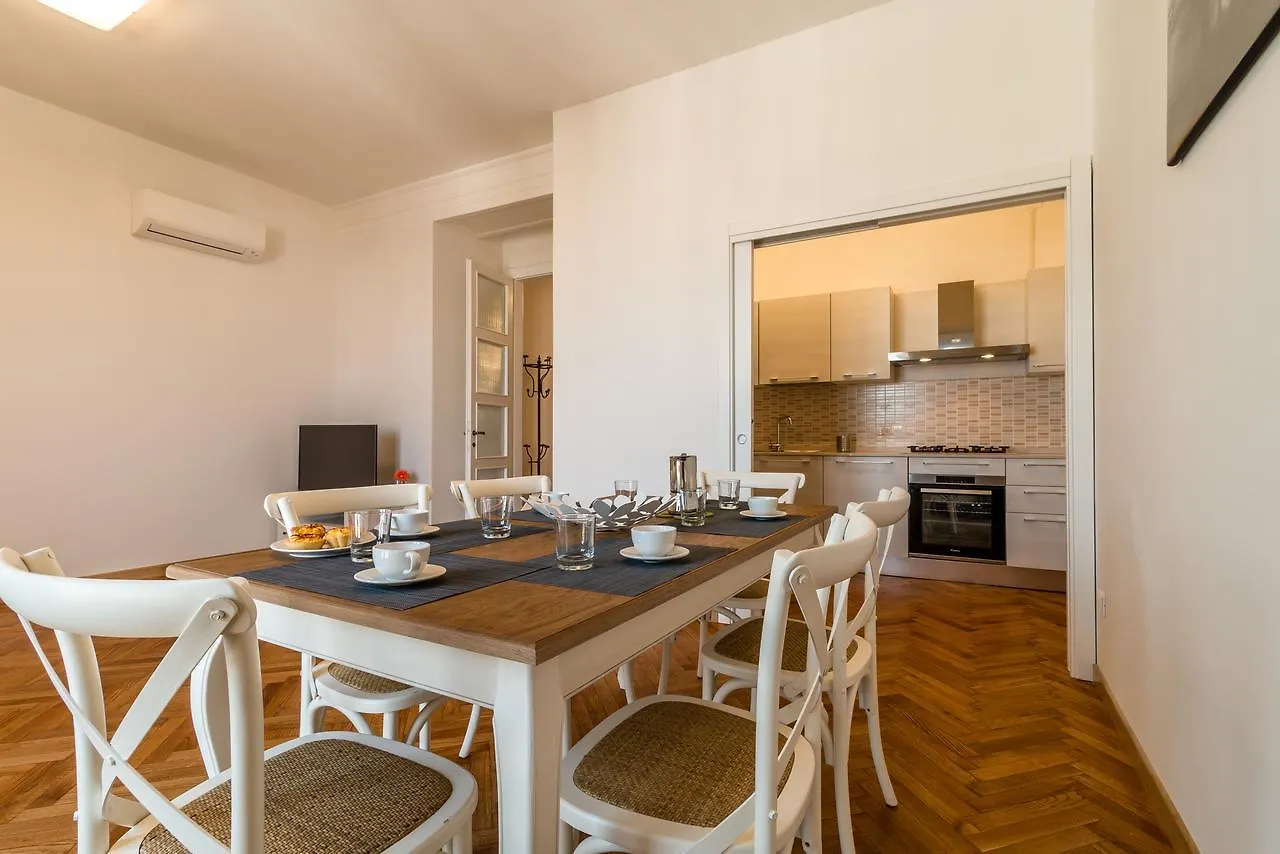 Padova Tower 13Th Floor Apartment Italy