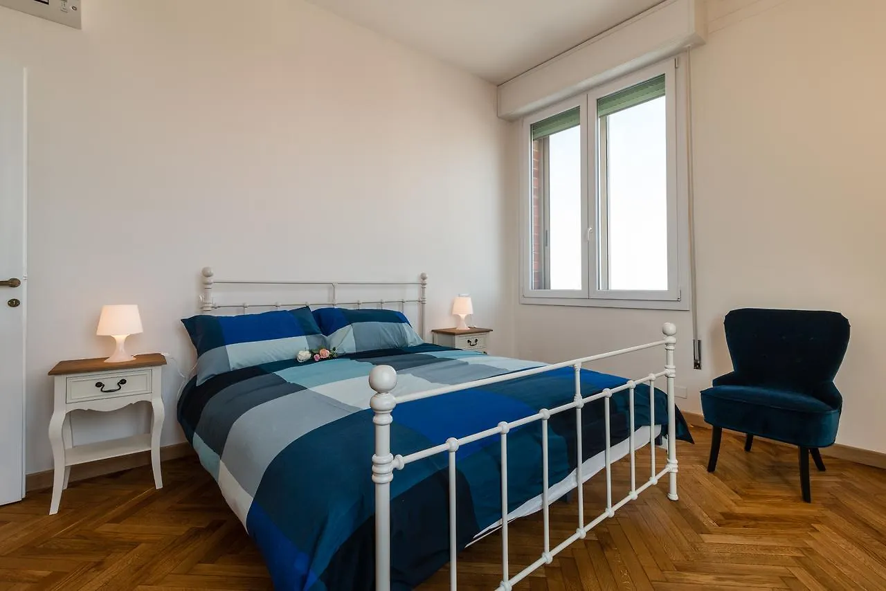 Padova Tower 13Th Floor Apartment