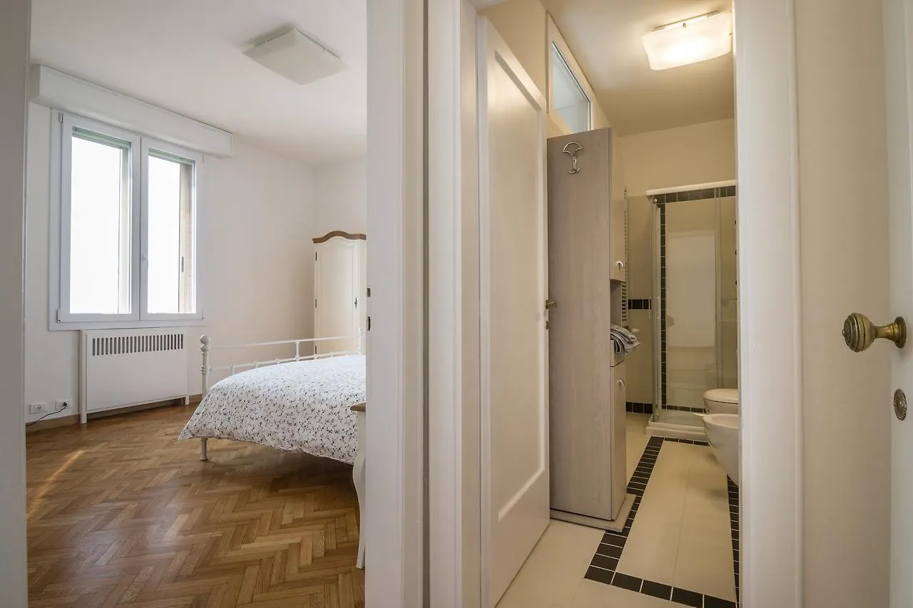 Padova Tower 13Th Floor Apartment
