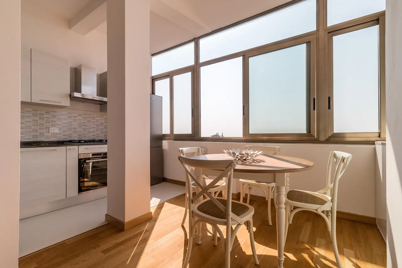 Padova Tower 13Th Floor Apartment
