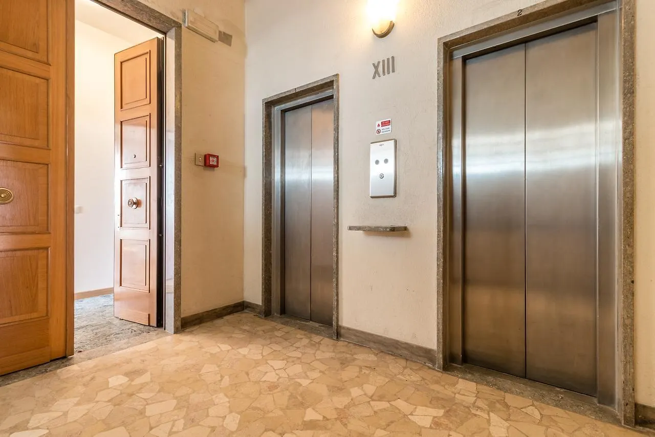 Padova Tower 13Th Floor Apartment