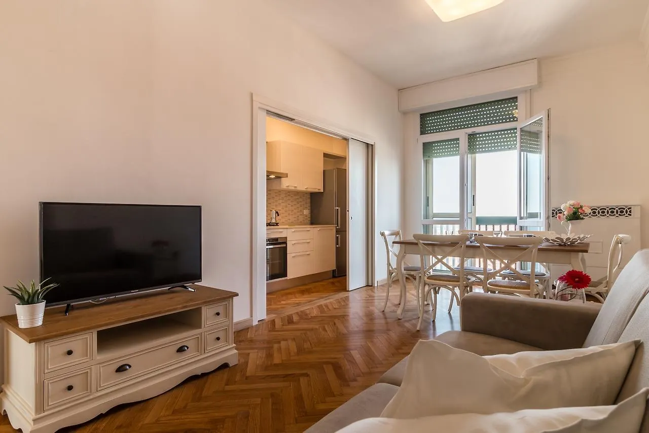 Padova Tower 13Th Floor Apartment Italy