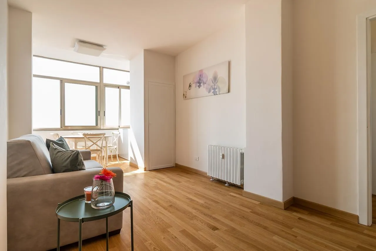 Padova Tower 13Th Floor Apartment Italy