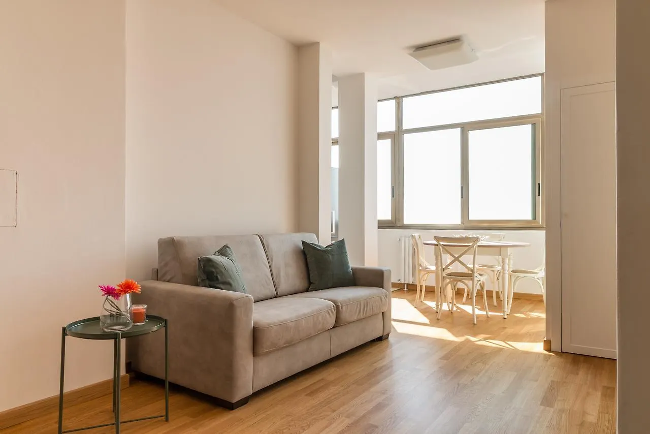 Padova Tower 13Th Floor Apartment