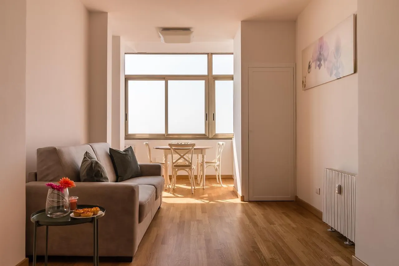 Padova Tower 13Th Floor Apartment